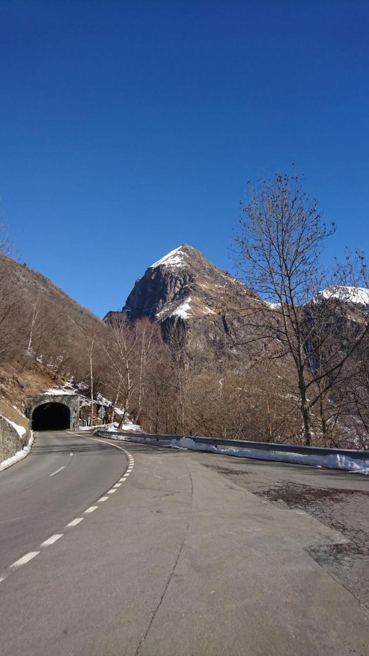 Olivone Relais Del Sosto Bed & Breakfast エクステリア 写真